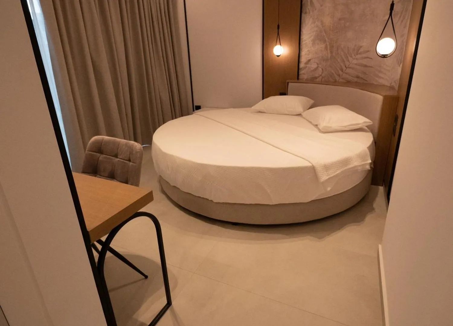 Colosseum Hotel Ksamil
