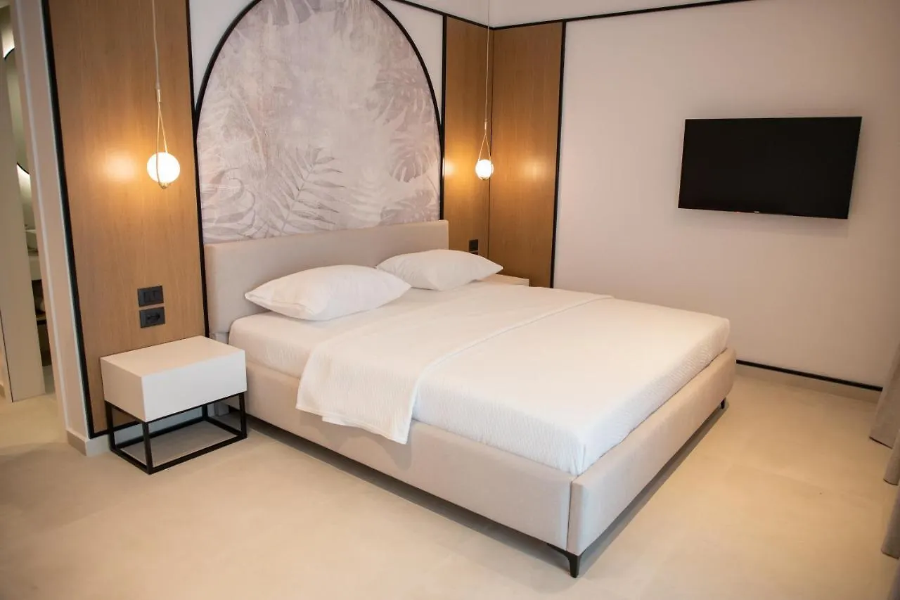 Colosseum Hotel Ksamil