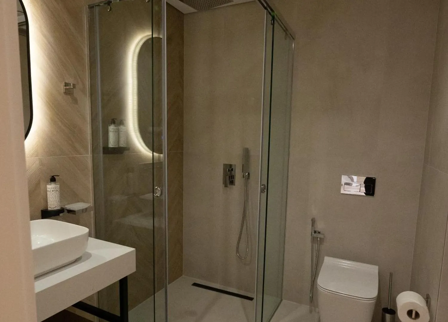 Colosseum Hotel Ksamil